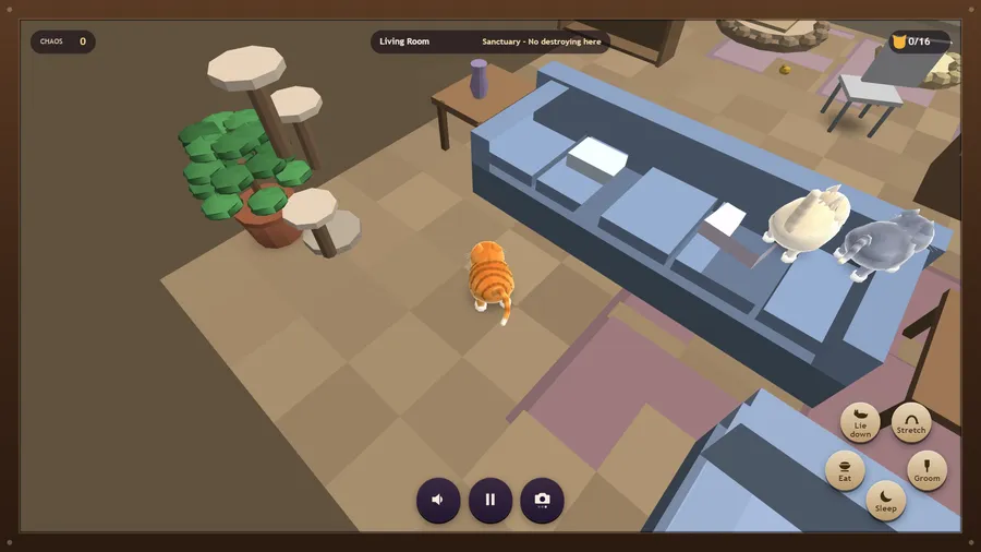 La sala desde la cámara alta: vista desde arriba del gato naranja, los sofás azules y dos gatos durmiendo en ellos